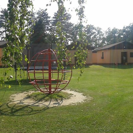 Hluboká nad Vltavou Sportcentrum Dvorakヴィラ エクステリア 写真