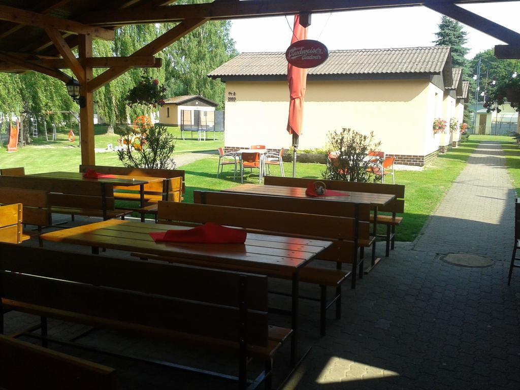 Hluboká nad Vltavou Sportcentrum Dvorakヴィラ エクステリア 写真