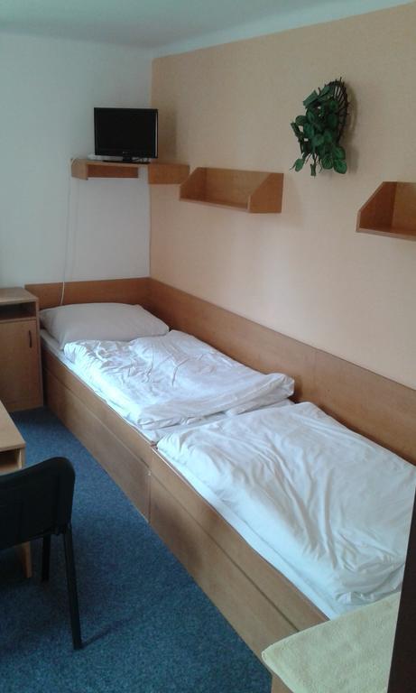 Hluboká nad Vltavou Sportcentrum Dvorakヴィラ 部屋 写真
